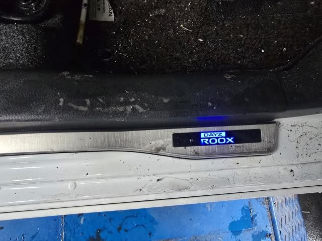 【中古】デイズルークス DBA-B21A スカッフプレート G6951-6A310