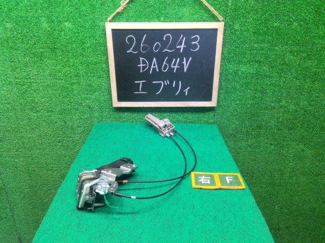 エブリィ 右Ｆドアロックソレノイド HBD-DA64V 82201-68H11