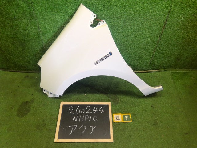 アクア 左Ｆフェンダー DAA-NHP10 53812-52410