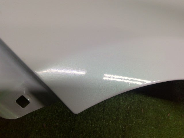 アクア 左Ｆフェンダー DAA-NHP10 53812-52410