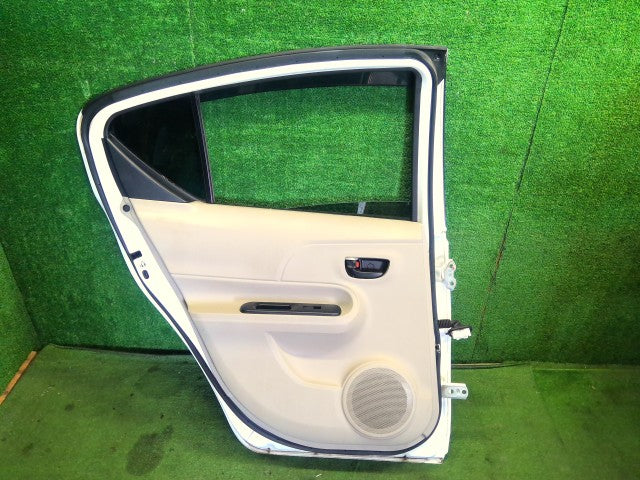 アクア 左ＲドアＡＳＳＹ DAA-NHP10 67004-52470