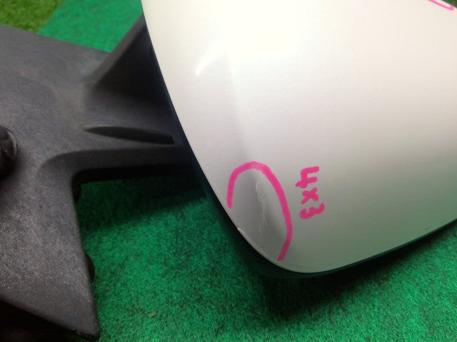 アクア 右サイドミラー DAA-NHP10 87910-52D70