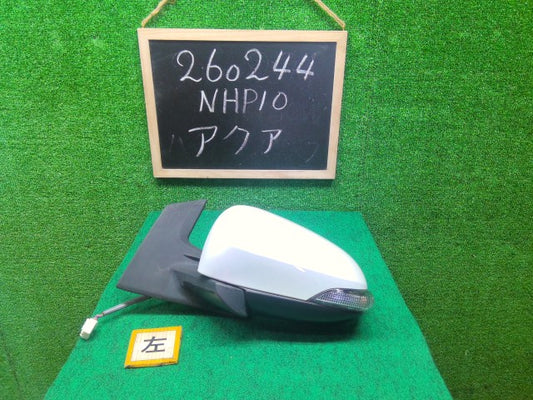 アクア 左サイドミラー DAA-NHP10 87940-52D50