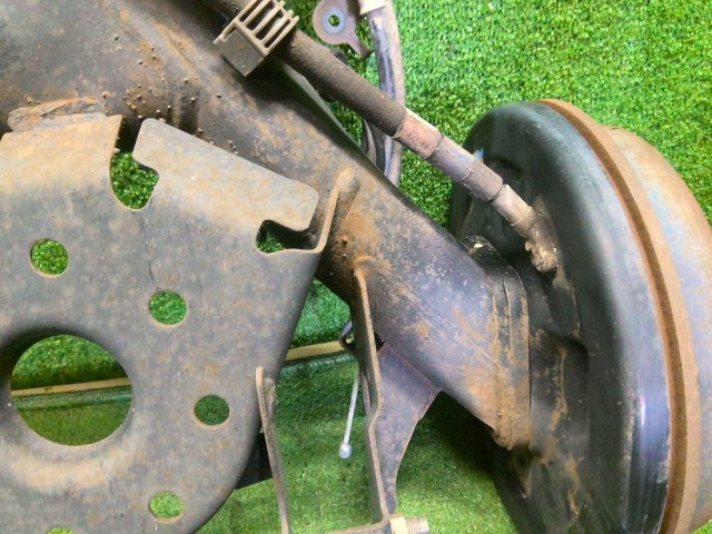 アクア ＲアクスルホーシングＡＳＳＹ DAA-NHP10 42110-52332