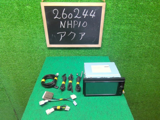 アクア カーナビゲーション DAA-NHP10
