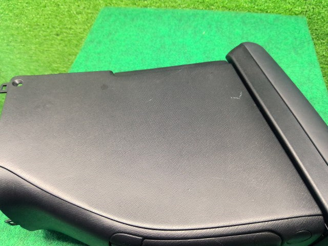 アクア コンソールボックス DAA-NHP10