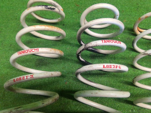 【中古】ジムニー ABA-JB23W ＴＡＮＩＧＵＴＩ ショックアブソーバー