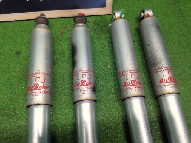 【中古】ジムニー ABA-JB23W ＴＡＮＩＧＵＴＩ ショックアブソーバー