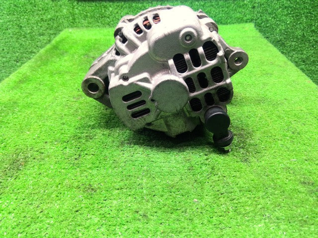 【中古】ジムニー ABA-JB23W オルタネーター 31400-76J10