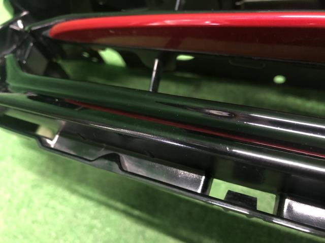 デミオ ラジエータグリル LDA-DJ5AS D09J-50-71XA