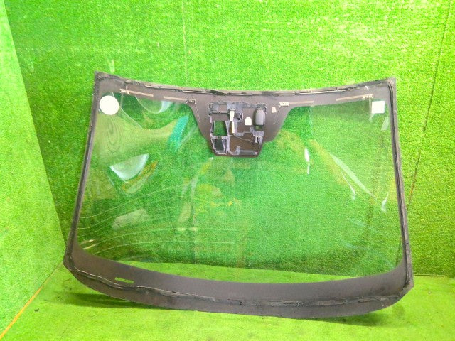 デミオ Ｆウインドガラス LDA-DJ5AS D12E-63-900C