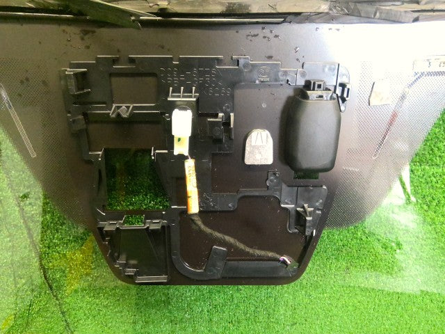 デミオ Ｆウインドガラス LDA-DJ5AS D12E-63-900C