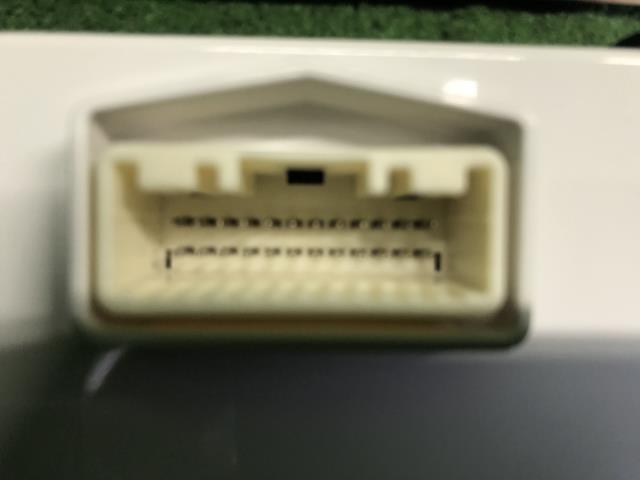 デミオ Ａ／Ｃスイッチパネル LDA-DJ5AS D10B-61-190C