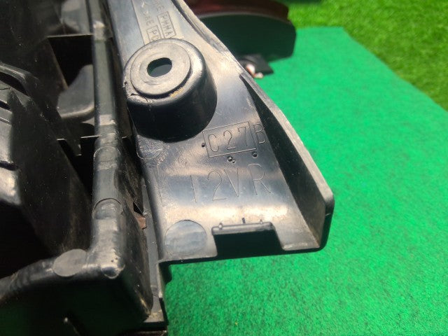 【中古】マーチ CBA-AK12 テールランプ左右セット 26550-AZ326