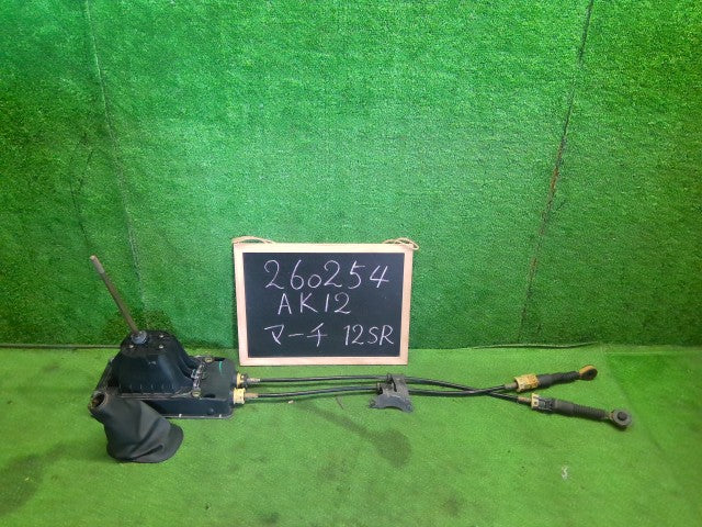【中古】マーチ CBA-AK12 シフトレバー 34108-AX24A