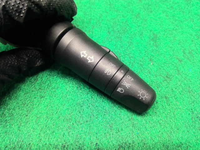 【中古】マーチ CBA-AK12 ライトスイッチ 25540-AX001