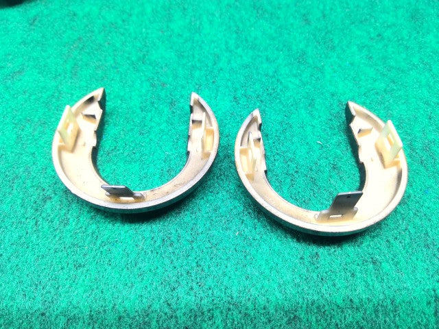【中古】マーチ CBA-AK12 インナーハンドルカバー 80682-1A100