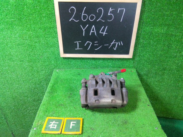 【中古】エクシーガ DBA-YA4 右フロントキャリパー 26292SC000