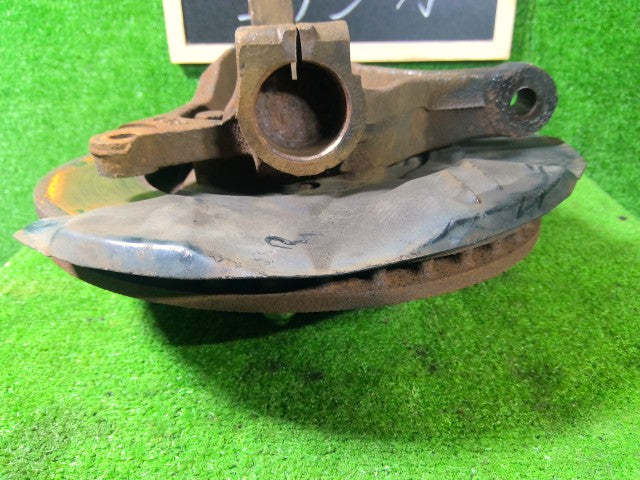 【中古】エクシーガ DBA-YA4 左フロントナックルハブＡＳＳＹ 28313AG030