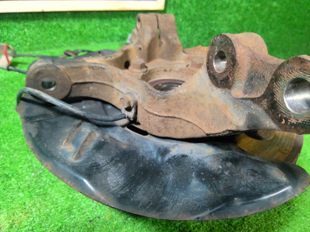 【中古】エクシーガ DBA-YA4 左フロントナックルハブＡＳＳＹ 28313AG030