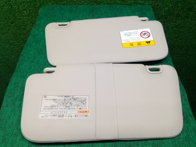 【中古】エクシーガ DBA-YA4 サンバイザー 92011SC002ME