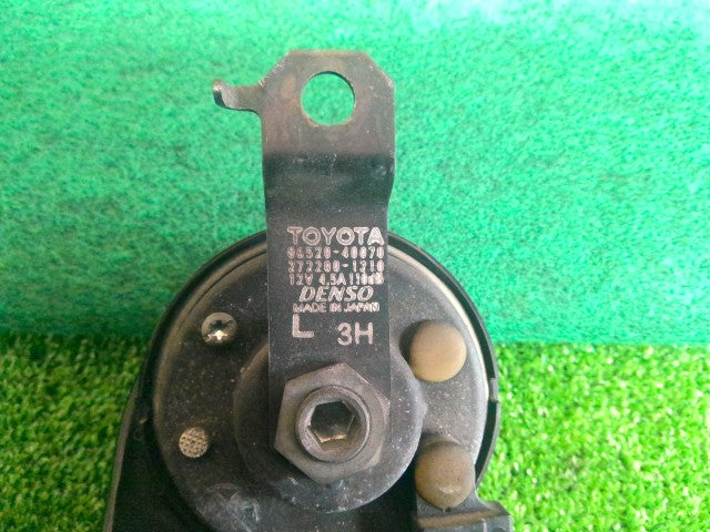 【中古】センチュリー DBA-GZG50 ホーン 左右2個セット