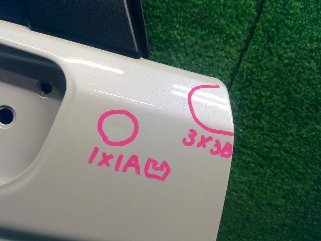 【中古】スペーシア 5AA-MK94S 右フロントドア 68001-53U00