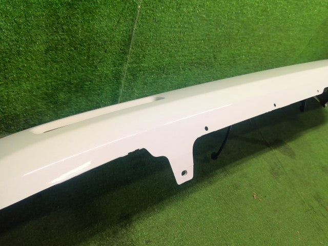 【中古】スペーシア 5AA-MK94S リアバンパーＡＳＳＹ 71811-53U00-ZVR