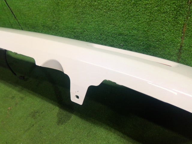 【中古】スペーシア 5AA-MK94S リアバンパーＡＳＳＹ 71811-53U00-ZVR