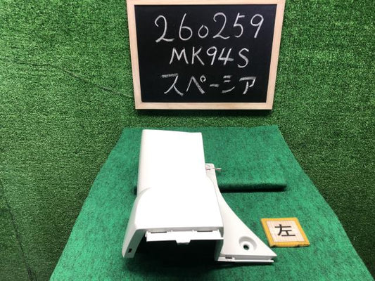 【中古】スペーシア 5AA-MK94S リアバンパーコーナーパネル 77172-53U00-ZVR