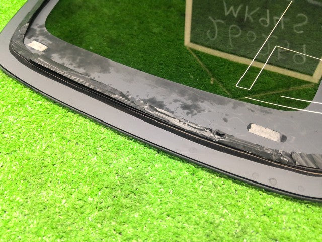 【中古】スペーシア 5AA-MK94S 右クォーターガラス 84580-53U10