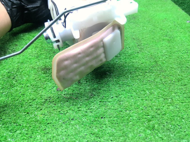 【中古】スペーシア 5AA-MK94S フューエルポンプ 15100-53810