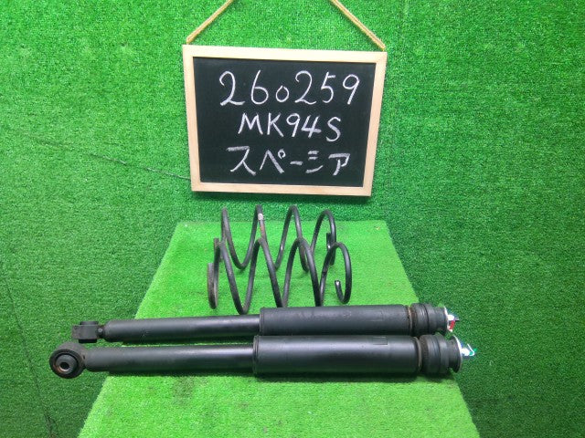 【中古】スペーシア 5AA-MK94S リア ストラット・アブソーバーセット