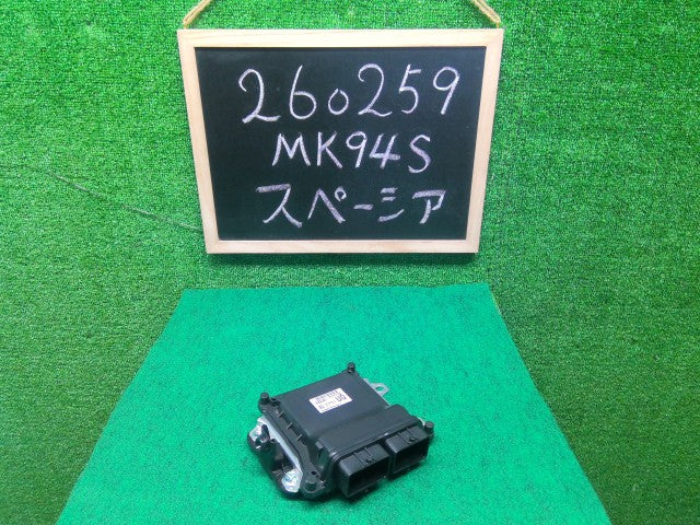 【中古】スペーシア 5AA-MK94S エンジンコンピューター 33910-53U20