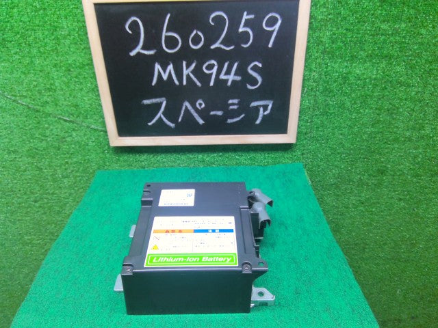 【中古】スペーシア 5AA-MK94S ＨＶ ハイブリッド