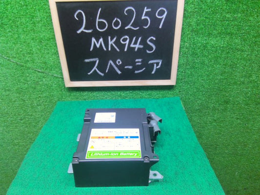 【中古】スペーシア 5AA-MK94S ＨＶ ハイブリッド