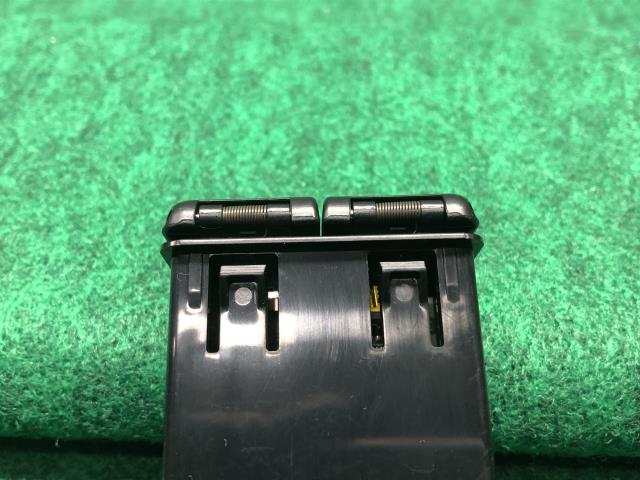 【中古】スペーシア 5AA-MK94S ＵＳＢポート 39470-80P10