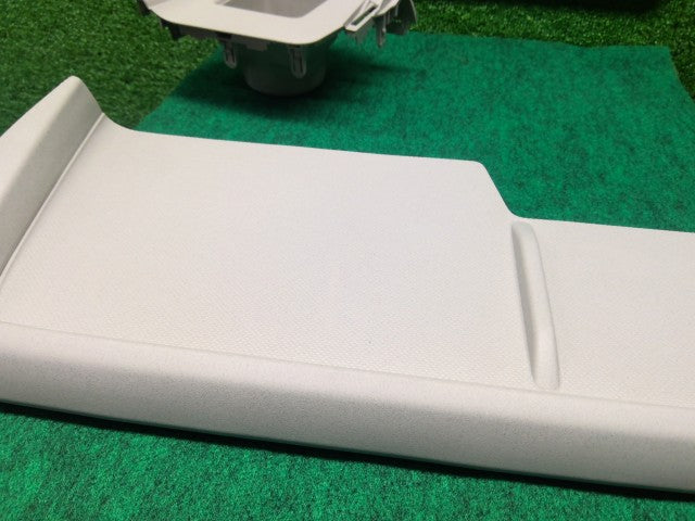 【中古】スペーシア 5AA-MK94Sドリンクホルダー 73836-53U00-QZW ZVR