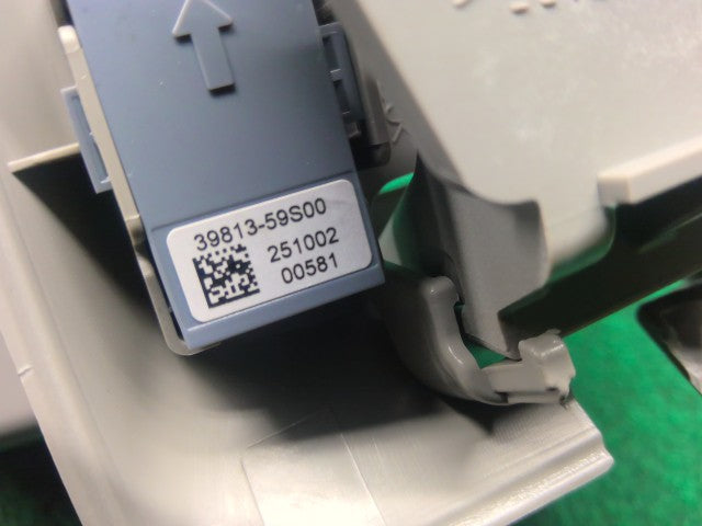 【中古】スペーシア 5AA-MK94S ルームミラー 84703-72M01-6GS