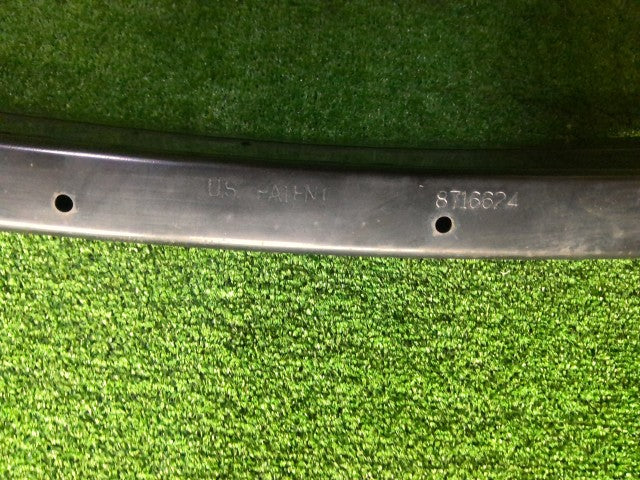【中古】リーフ ZAA-ZE1 Ｆバンパーホースメント 62032-5SA0A
