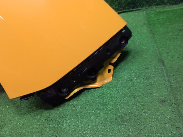 【中古】リーフ ZAA-ZE1 右フロントフェンダー F3100-5SKMA