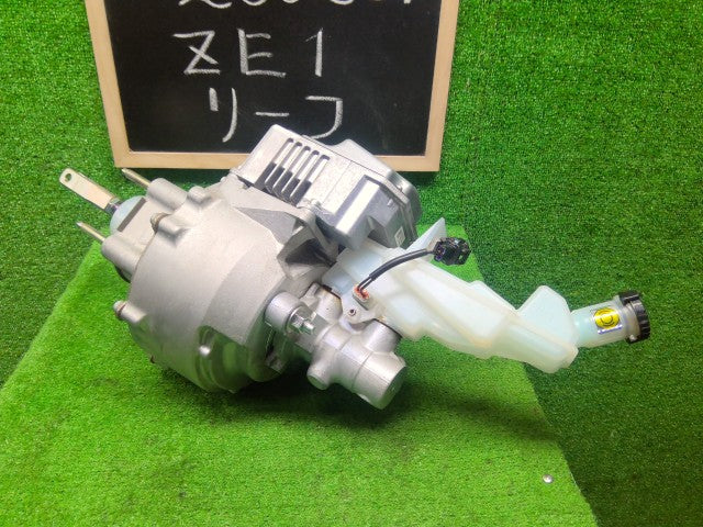 【中古】リーフ ZAA-ZE1 ブレーキマスターＡＳＳＹ 46007-5SC2D