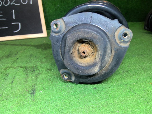 【中古】リーフ ZAA-ZE1 ストラット・アブソーバーセット（１台分） E4302-5SK1C