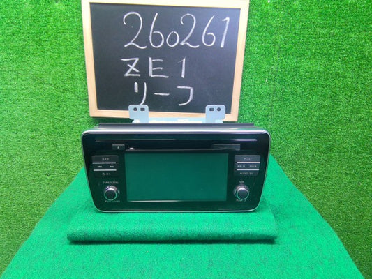 【中古】リーフ ZAA-ZE1 カーナビゲーション 25915-5SK0E