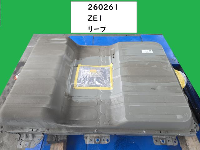【中古】リーフ ZAA-ZE1 ＥＶ ビークル