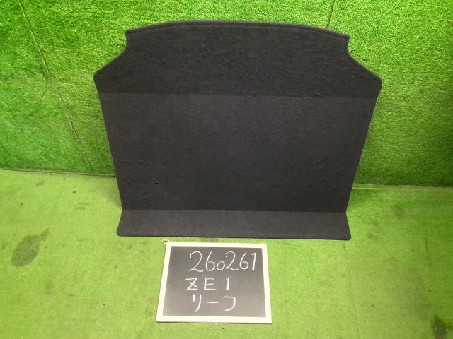 【中古】リーフ ZAA-ZE1 リアボード・トノカバー 84908-5SK0A