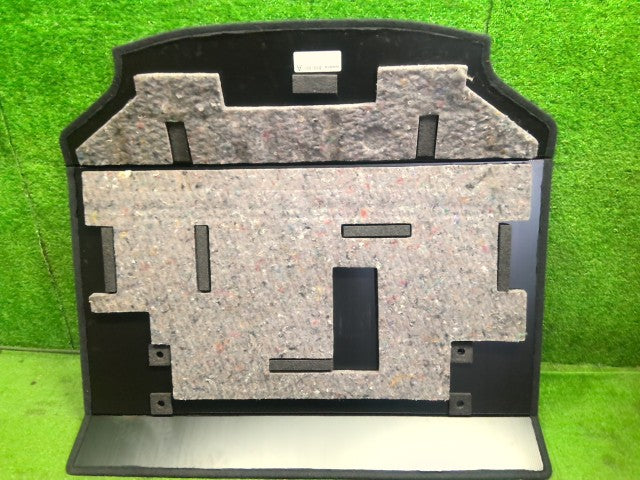 【中古】リーフ ZAA-ZE1 リアボード・トノカバー 84908-5SK0A