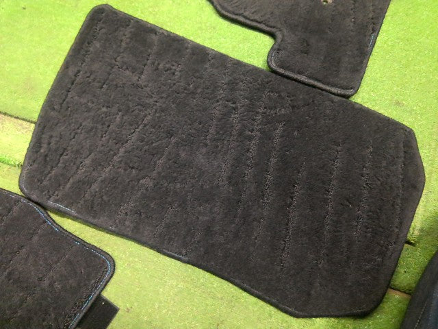 【中古】リーフ ZAA-ZE1 フロアマット XBL