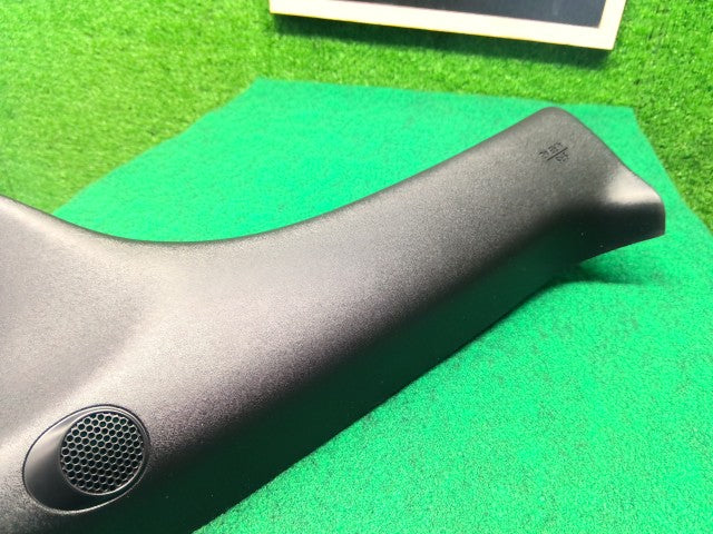 【中古】リーフ ZAA-ZE1 フロント ピラー