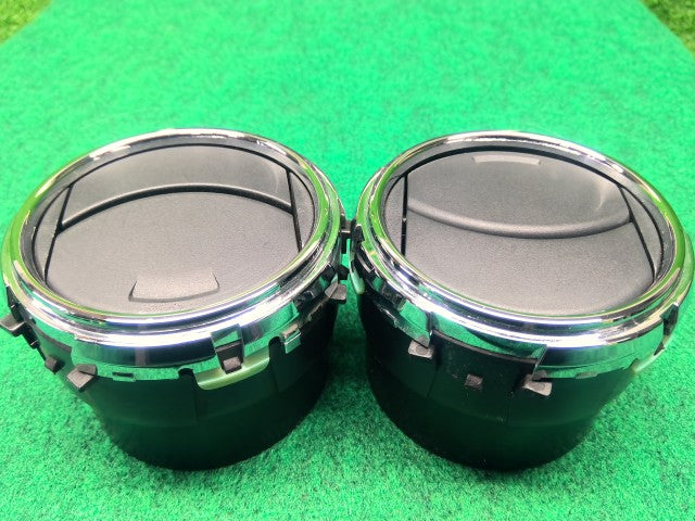 【中古】タント DBA-L385S エアコン吹き出し口 55650-B2150-B1